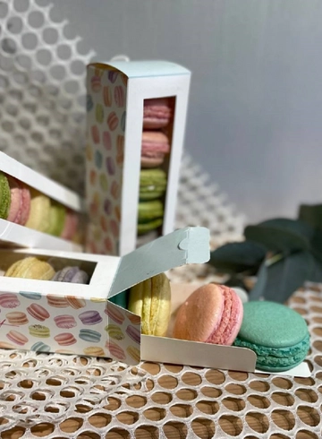 Набор печенья макарунс 24 шт. от интернет-магазина цветов в 