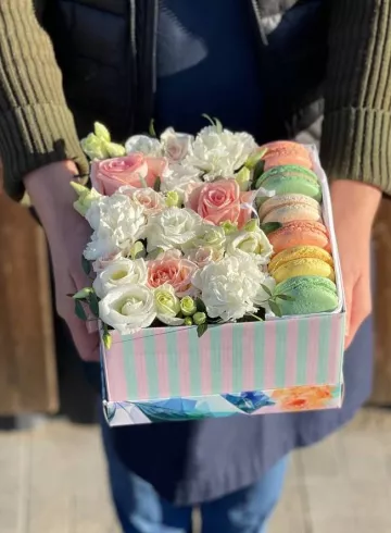 Композиция в коробочке &laquo;Сладкий сон&raquo; от интернет-магазина цветов в 