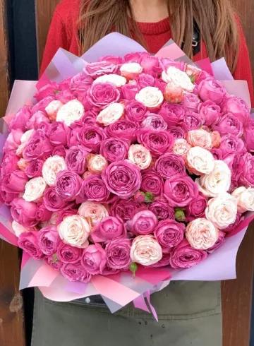 51 пионовидная роза «Империя чувств» от интернет-магазина цветов в 