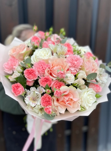 Авторский букет «Ода любви» от интернет-магазина цветов в 