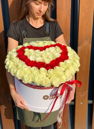 101 роза &laquo;Данко&raquo; от интернет-магазина цветов в 