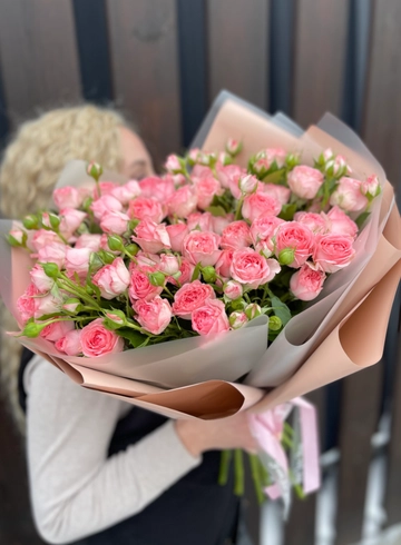 Пионовидные розы Корал Йо-Йо от интернет-магазина цветов в 