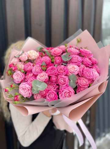 Пионовидные розы Леди Бомбастик от интернет-магазина цветов в 