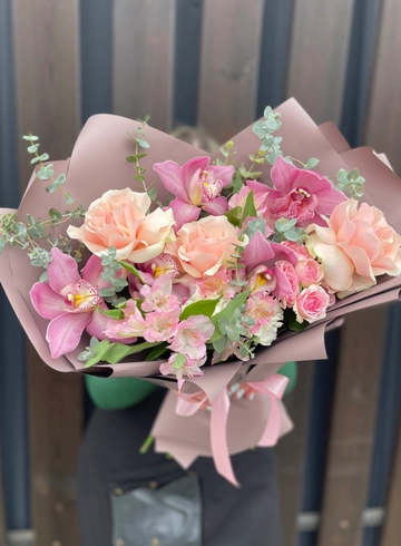 Авторский букет &laquo;Амаретто&raquo; от интернет-магазина цветов в 