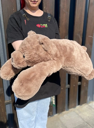 Медведь бурый лежит 80 см от интернет-магазина цветов в 