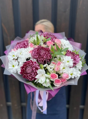 Сборный букет &laquo;Пино-нуар&raquo; от интернет-магазина цветов в 