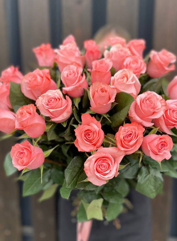 Монобукет из кремовых роз от интернет-магазина цветов в 