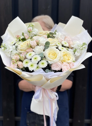 Авторский букет «Светлая мечта» от интернет-магазина цветов в 