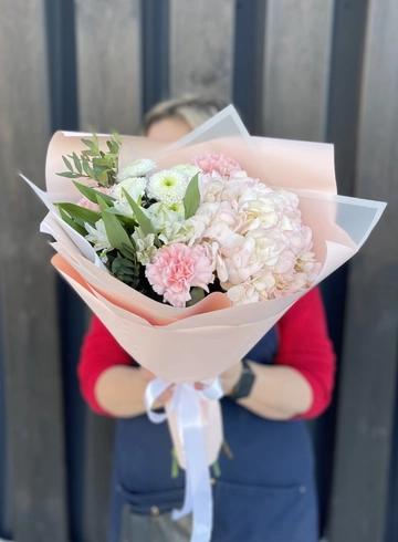 Сборный букет &laquo;Фелисити&raquo; от интернет-магазина цветов в 