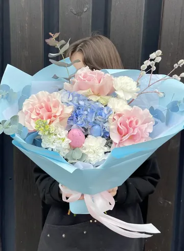 Сборный букет &laquo;Светлый праздник Пасхи&raquo; от интернет-магазина цветов в 