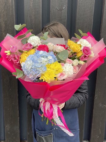 Сборный букет  &laquo;Спонтанность&raquo; от интернет-магазина цветов в 