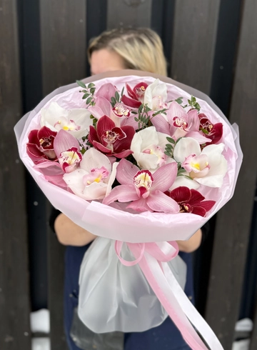 Монобукет орхидей от интернет-магазина цветов в 