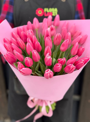 Монобукет из розовых тюльпанов от интернет-магазина цветов в 