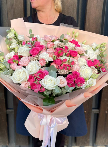 Авторский букет «Мур Мур» от интернет-магазина цветов в 